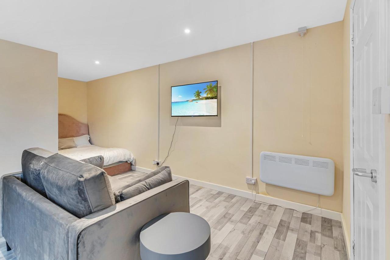 לונדון Suites By Rehoboth - Overcomers- Deptford מראה חיצוני תמונה