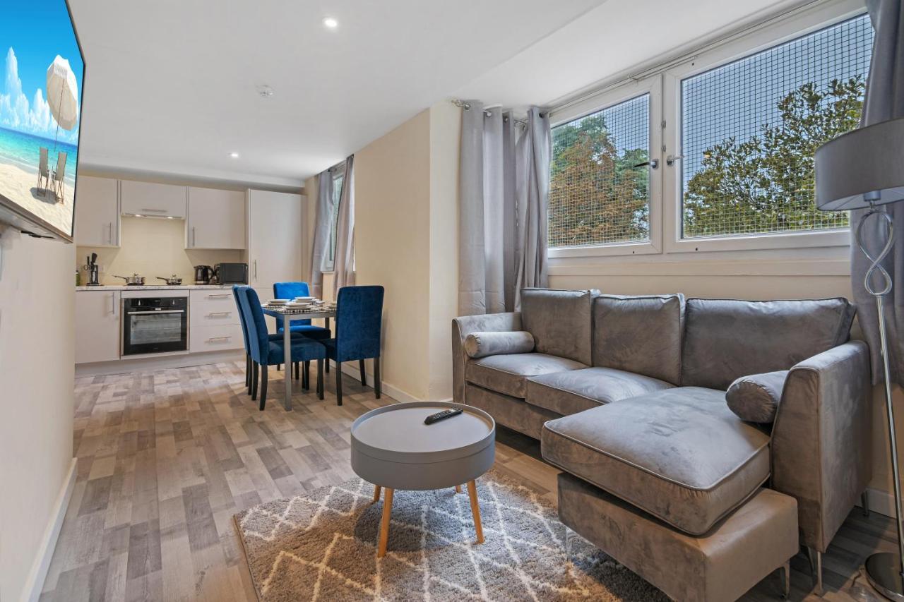 לונדון Suites By Rehoboth - Overcomers- Deptford מראה חיצוני תמונה