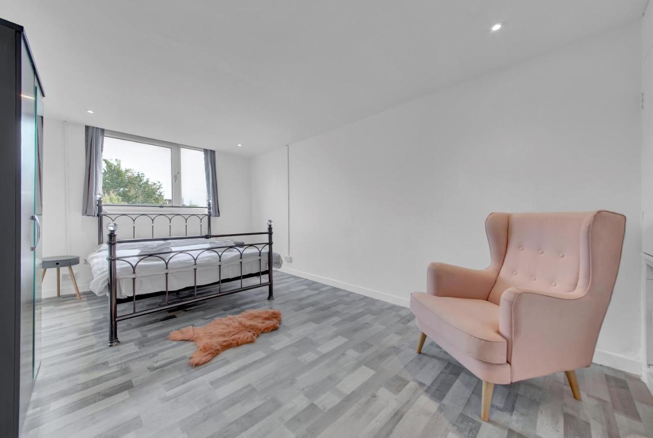 לונדון Suites By Rehoboth - Overcomers- Deptford מראה חיצוני תמונה