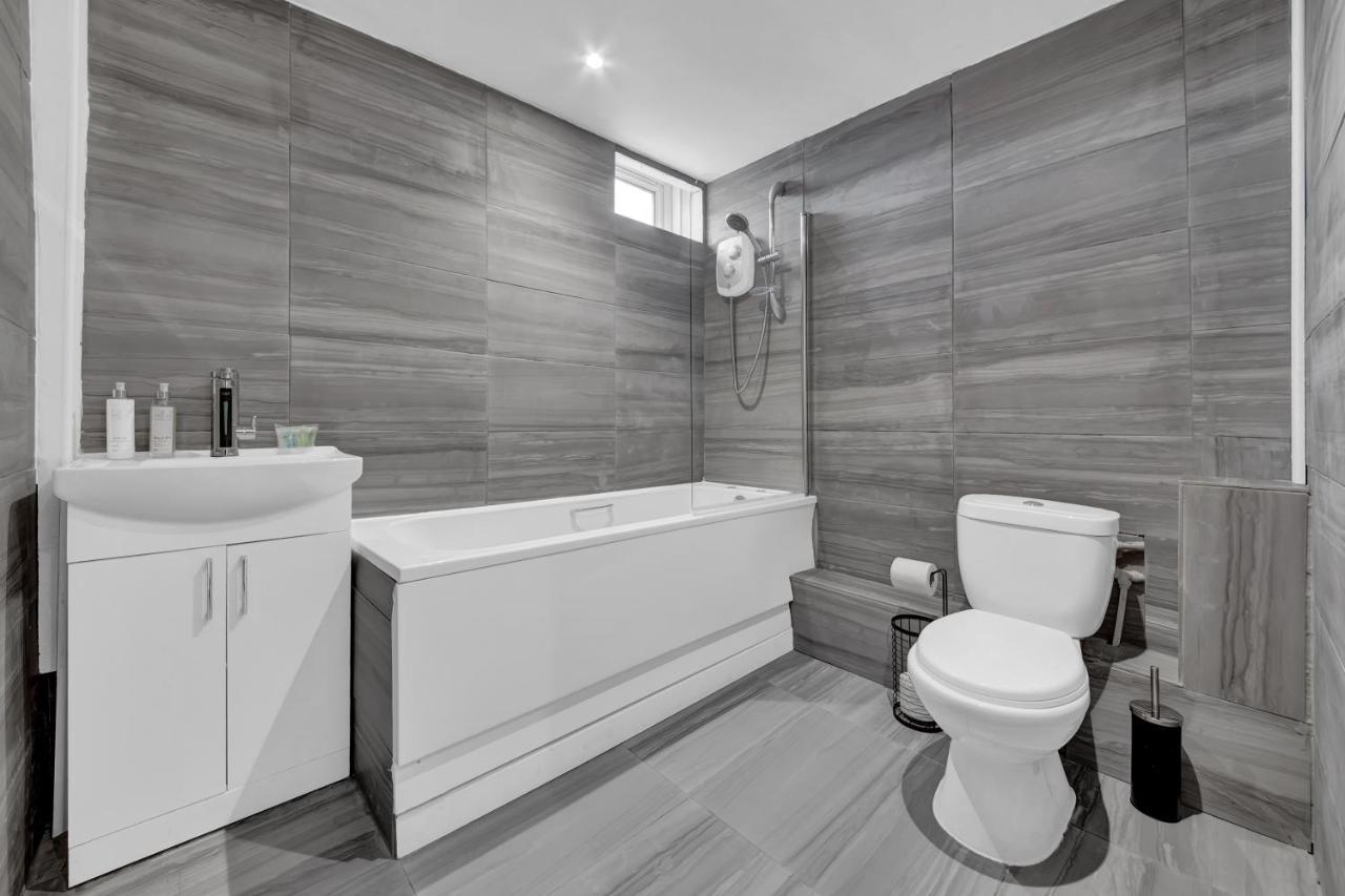 לונדון Suites By Rehoboth - Overcomers- Deptford מראה חיצוני תמונה