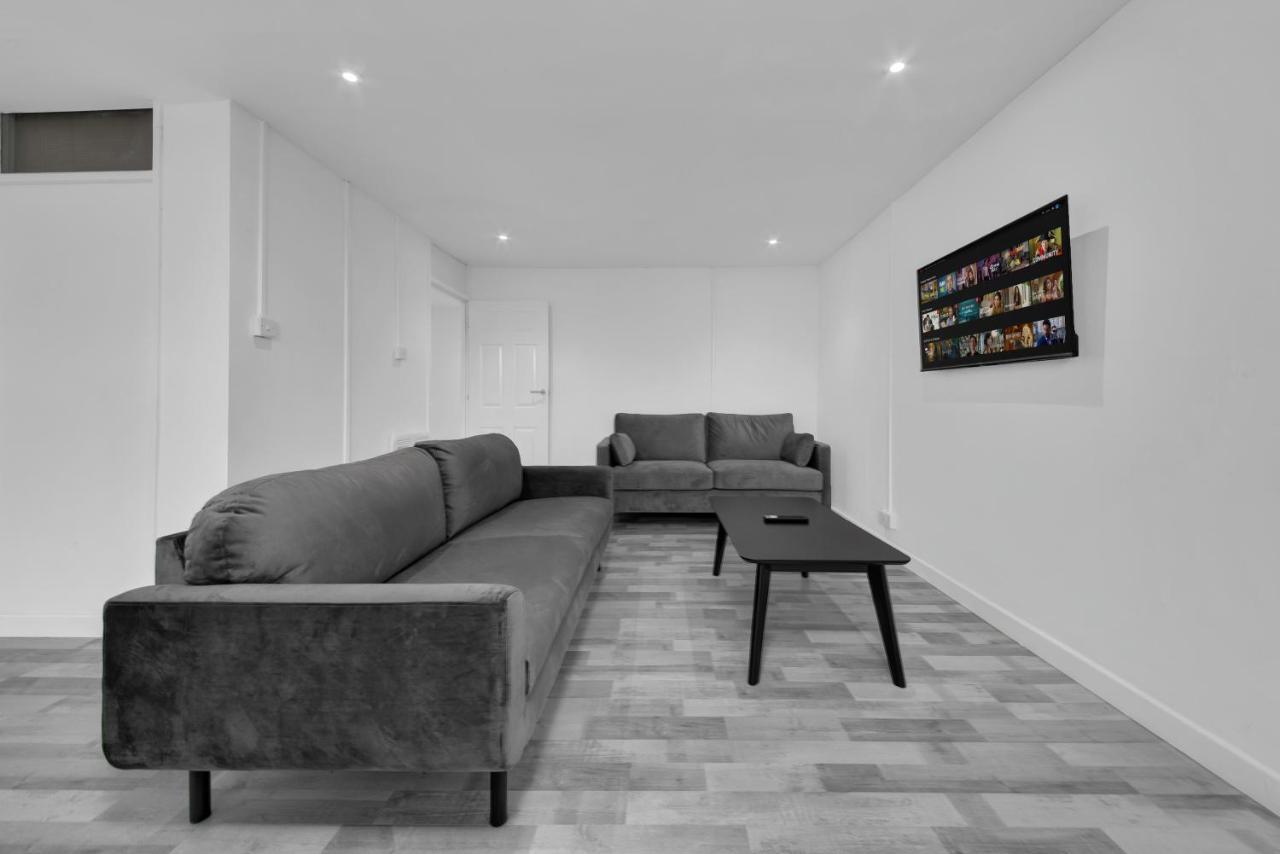 לונדון Suites By Rehoboth - Overcomers- Deptford מראה חיצוני תמונה